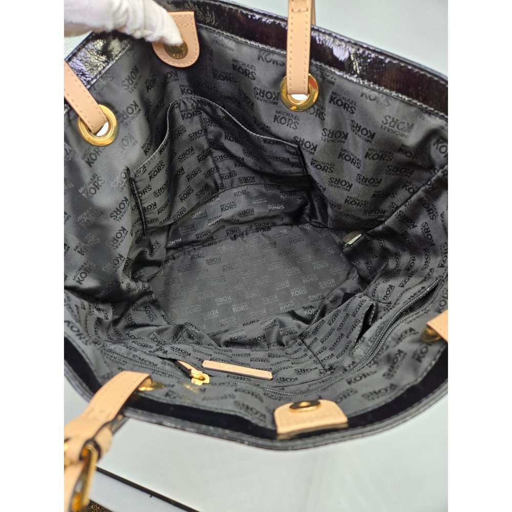 Michael Kors Black Patent Leather Shoulder Tote Bag MK Charm Gold Hardware - Picture 3 of 12